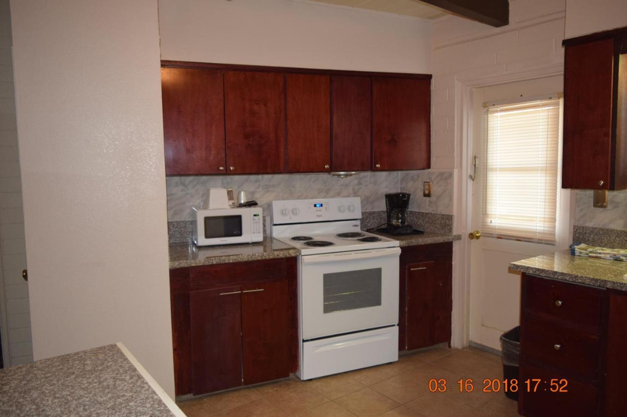 Stanlunds Inn And Suites Borrego Springs Exteriör bild