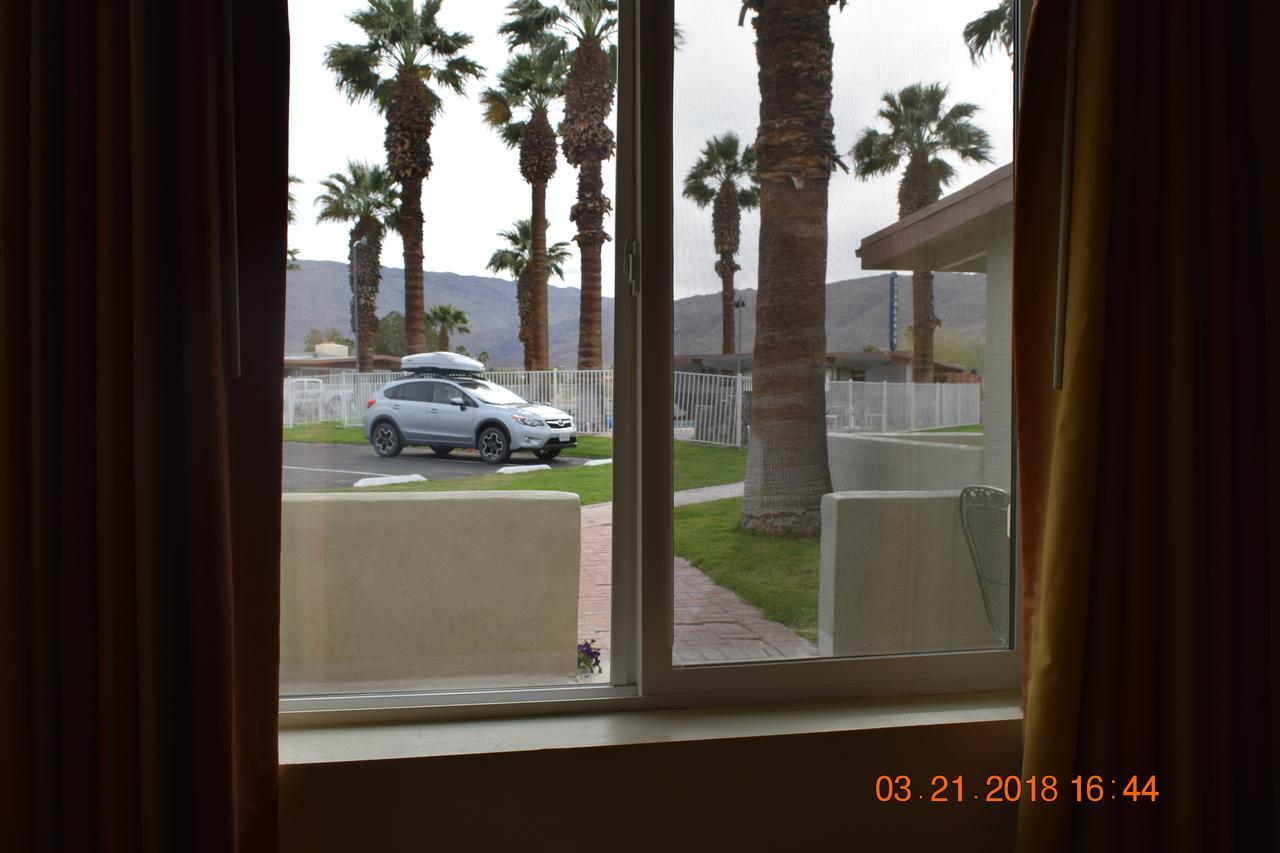 Stanlunds Inn And Suites Borrego Springs Exteriör bild